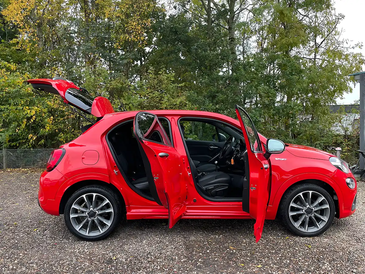 Used 2019 Fiat 500X Sport Red - Interior and Exterior details 7