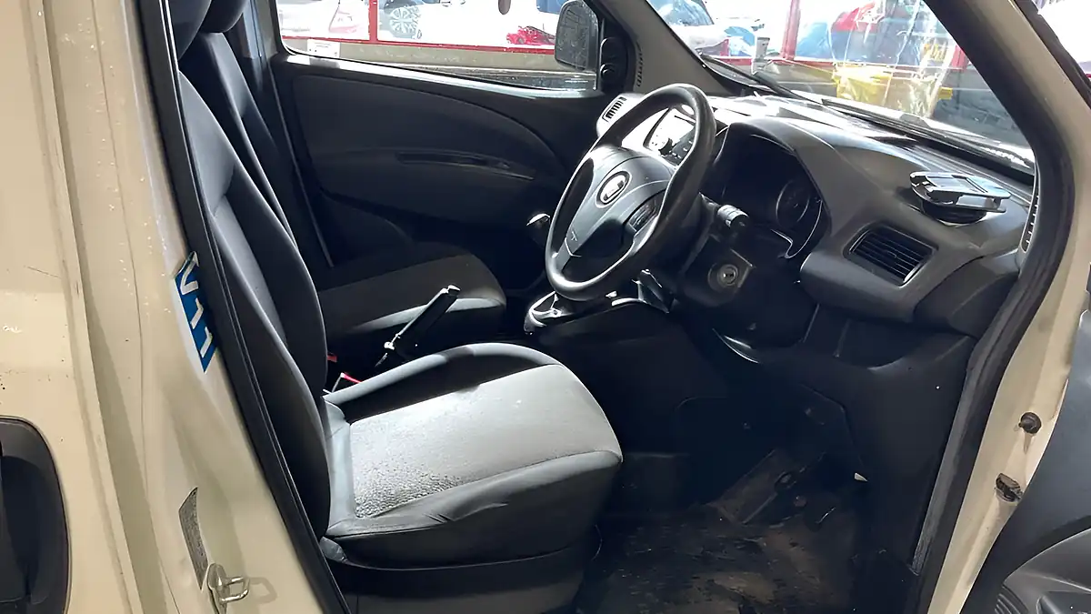 Used 2019 Fiat Doblo Maxi L2 H1 White - Interior and Exterior details 11