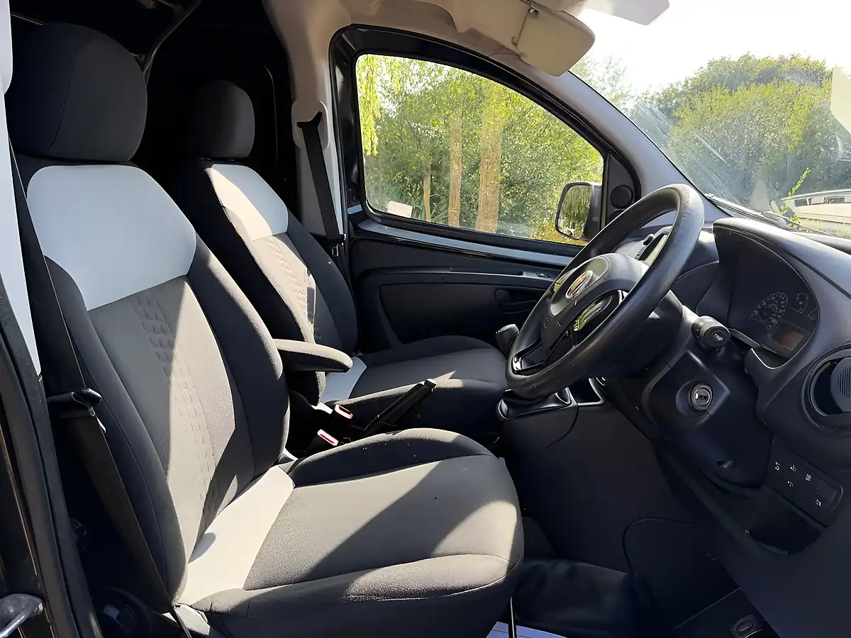 Used 2019 Fiat Fiorino Sx Black - Interior and Exterior details 14