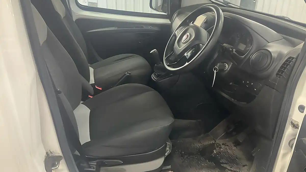 Used 2019 Fiat Fiorino Sx White - Interior and Exterior details 11