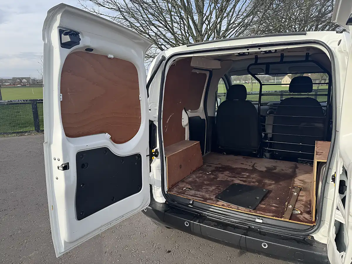 Used 2019 Fiat Fiorino Tecnico White - Interior and Exterior details 10