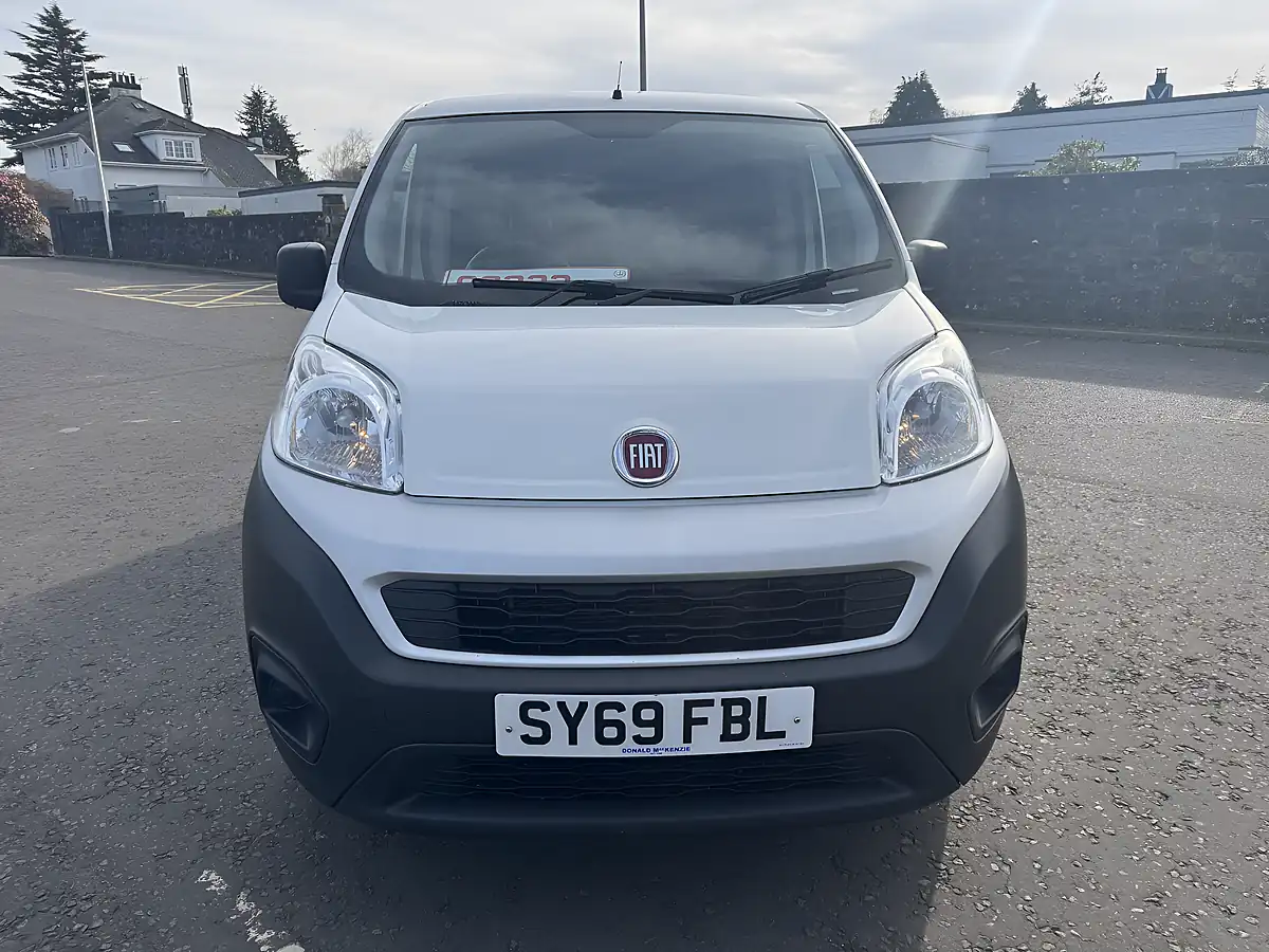 Used 2019 Fiat Fiorino Tecnico White - Interior and Exterior details 2
