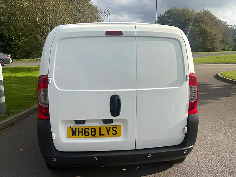 Used 2019 Fiat Fiorino Tecnico White - Interior and Exterior details 4