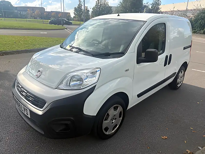 Used 2019 Fiat Fiorino Tecnico White - Interior and Exterior details 7