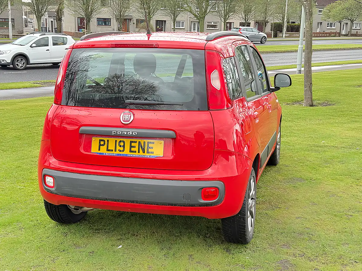 Used 2019 Fiat Panda Lounge Red - Interior and Exterior details 5