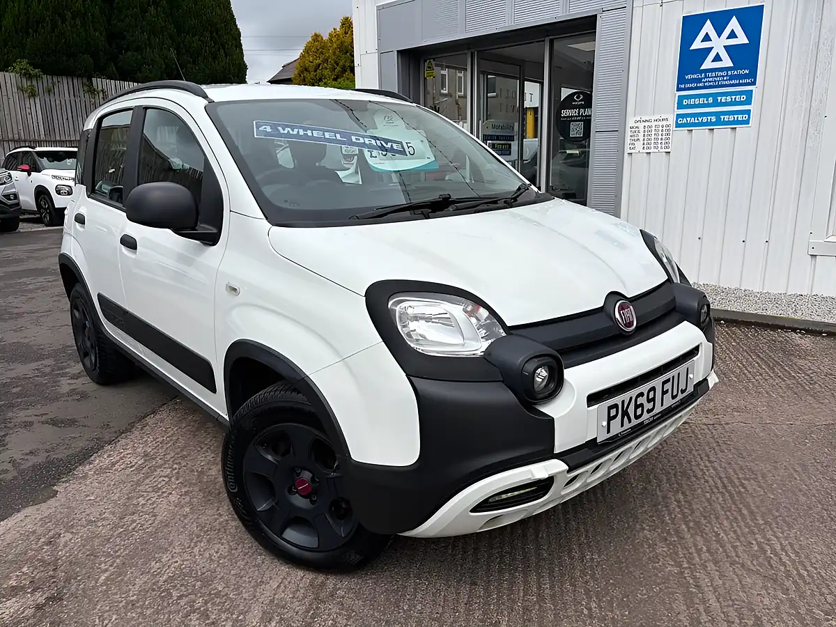 Used 2019 Fiat Panda Waze White - Front View