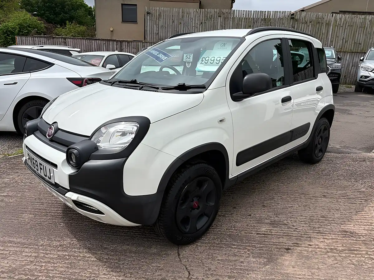 Used 2019 Fiat Panda Waze White - Interior and Exterior details 4