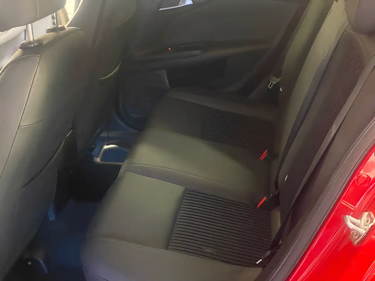 Used 2019 Fiat Tipo Sport Red - Interior and Exterior details 15