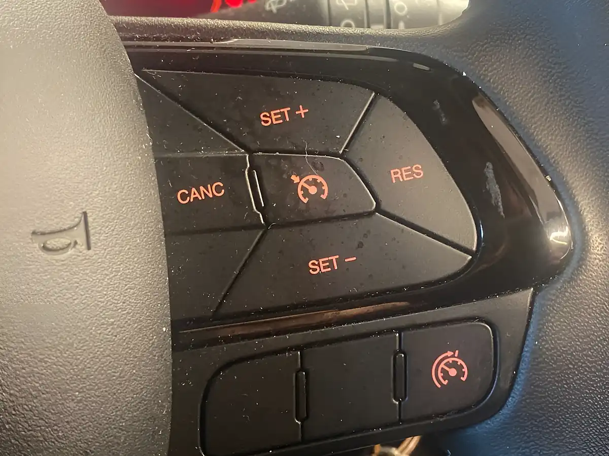 Used 2019 Fiat Tipo Sport Red - Interior and Exterior details 16