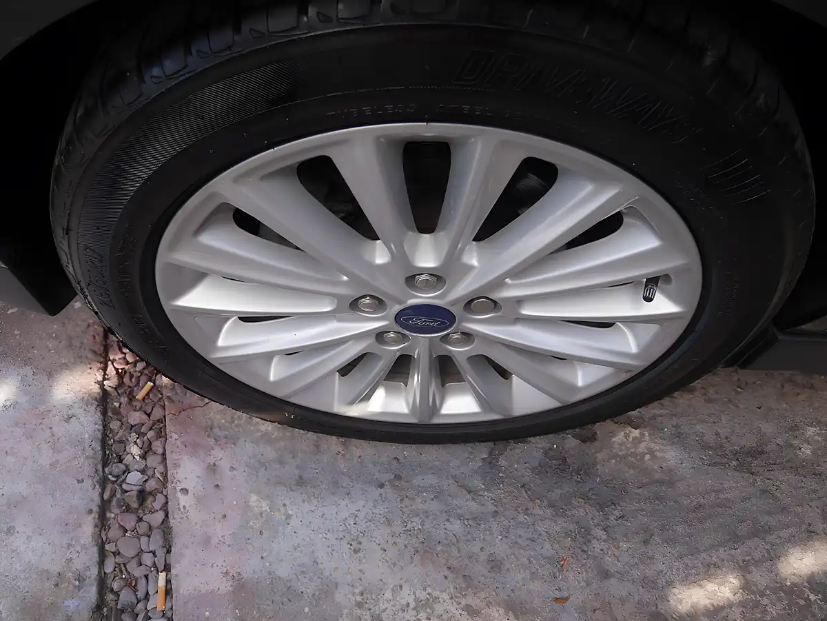 Used 2019 Ford C-Max Titanium Magnetic - Interior and Exterior details 19