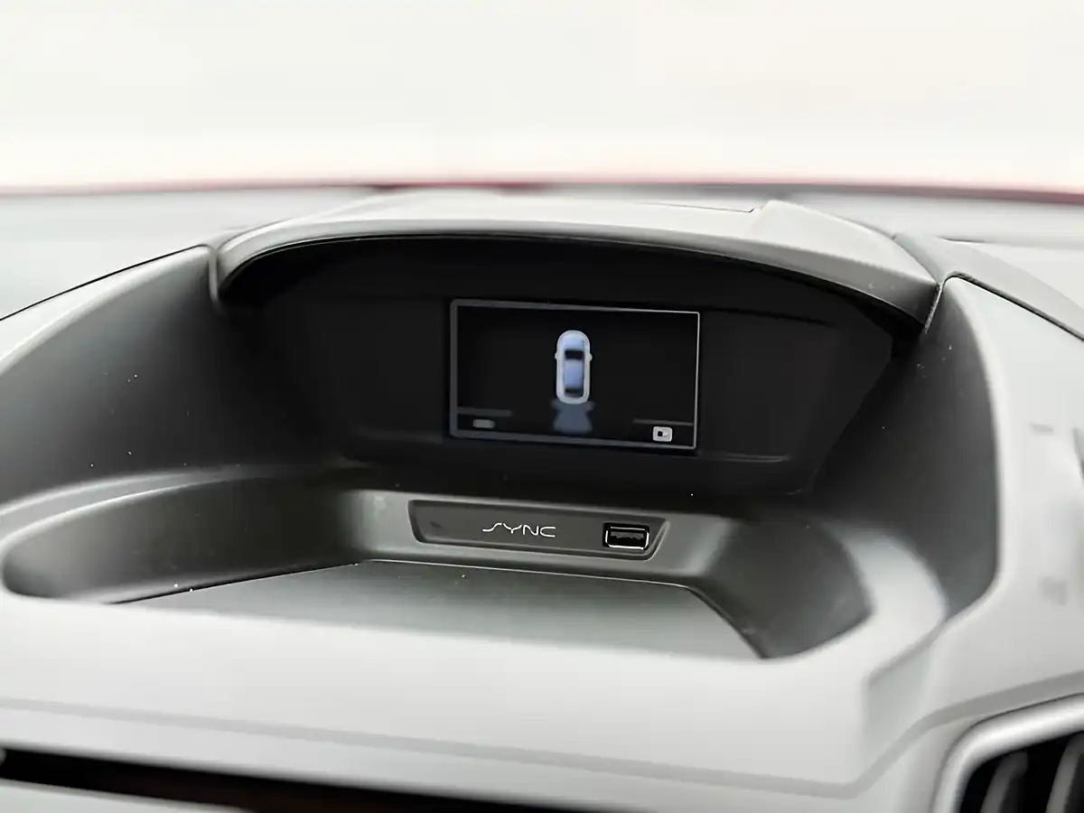 Used 2019 Ford C-Max Zetec Race Red - Interior and Exterior details 16