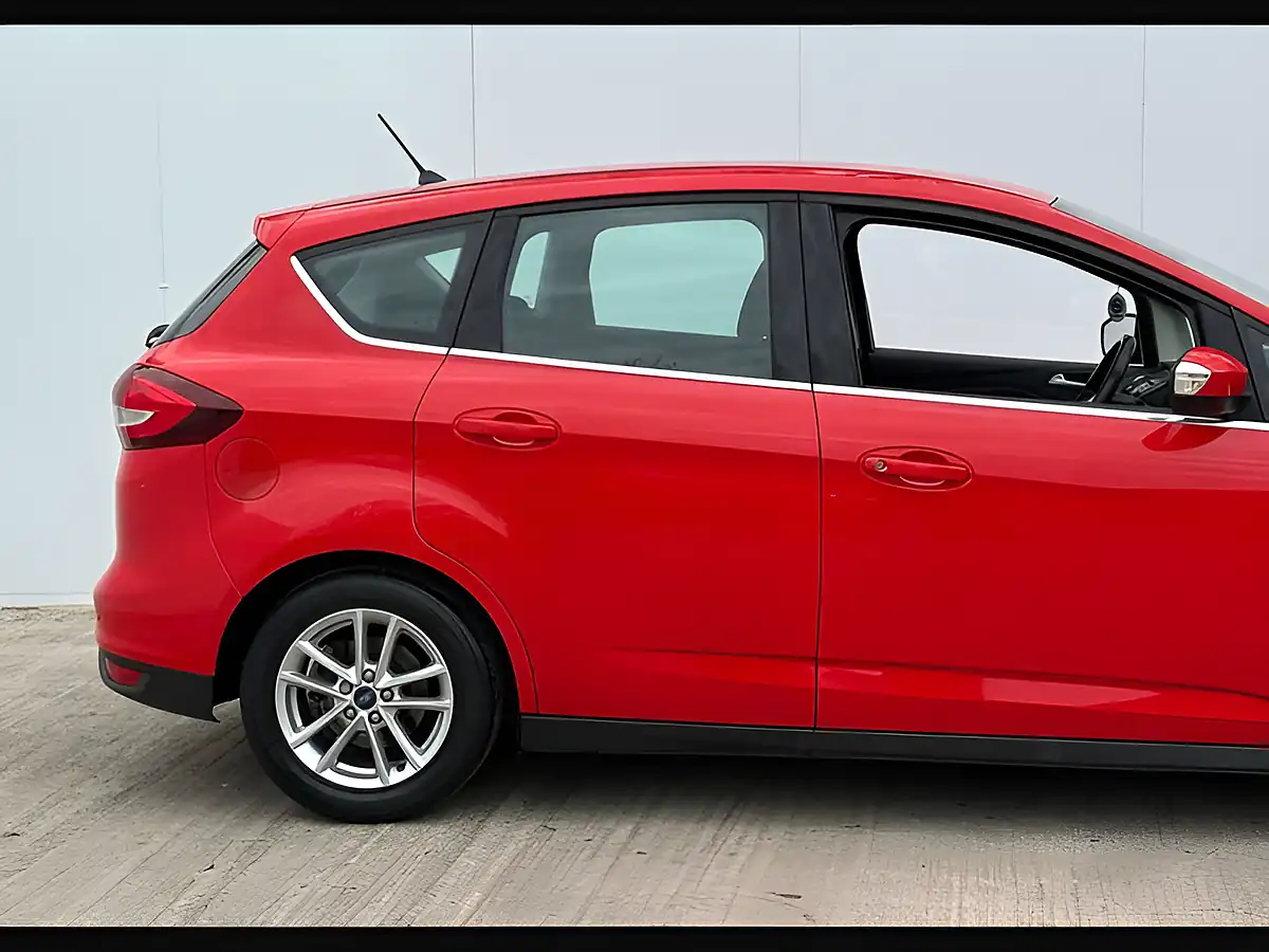 Used 2019 Ford C-Max Zetec Race Red - Interior and Exterior details 5