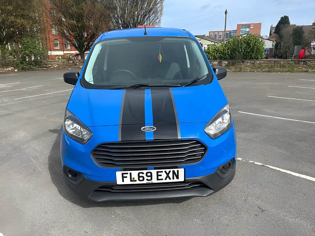Used 2019 Ford Courier Blue - Front View