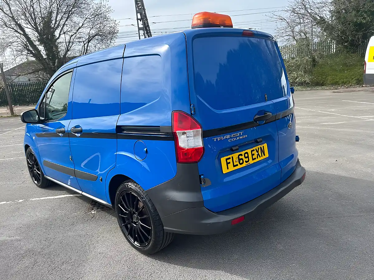 Used 2019 Ford Courier Blue - Interior and Exterior details 8
