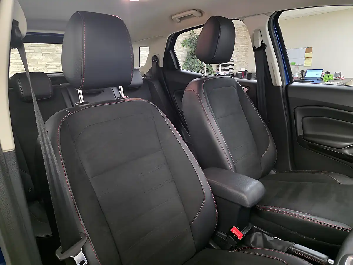 Used 2019 Ford Ecosport ST-Line Blue - Interior and Exterior details 10