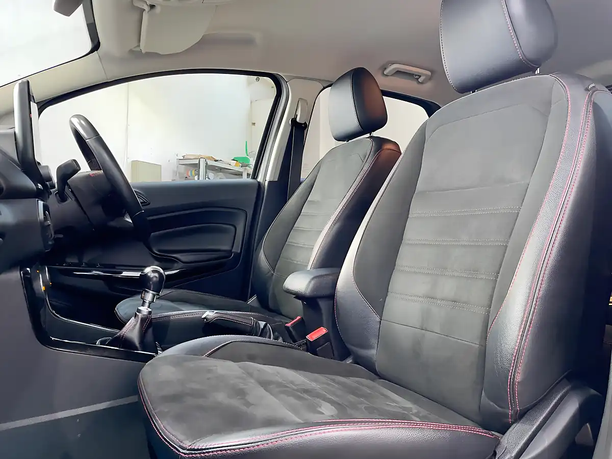 Used 2019 Ford Ecosport ST-Line Grey - Interior and Exterior details 17