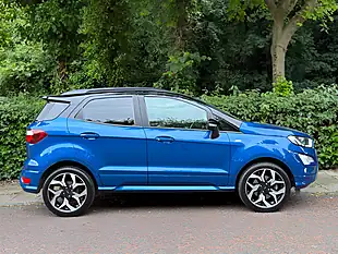 Used 2019 Ford Ecosport ST-Line Lightning Blue - Interior and Exterior details 5