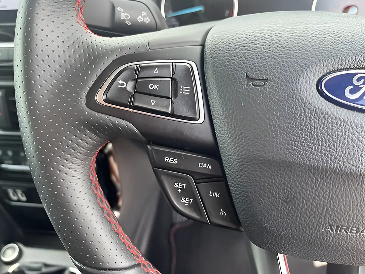 Used 2019 Ford Ecosport ST-Line Race Red - Interior and Exterior details 15