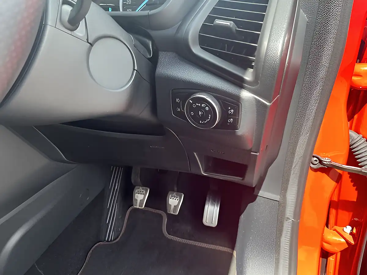 Used 2019 Ford Ecosport ST-Line Race Red - Interior and Exterior details 18