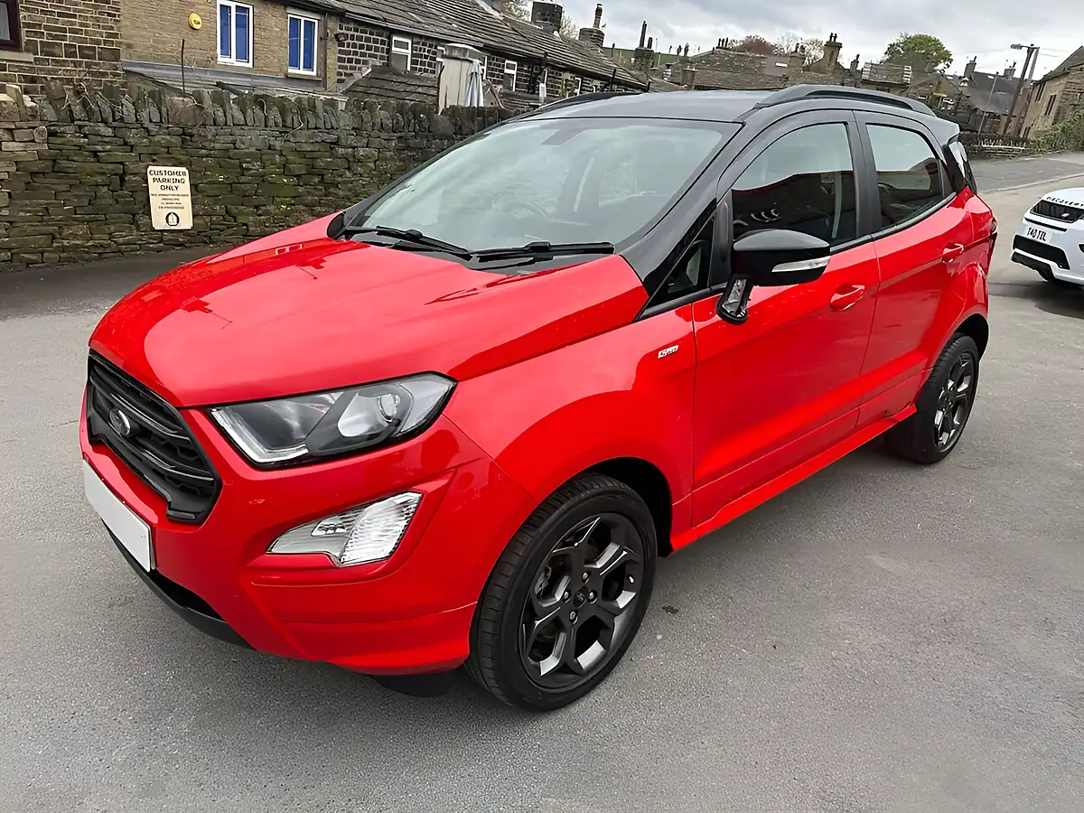 Used 2019 Ford Ecosport ST-Line Red - Interior and Exterior details 4