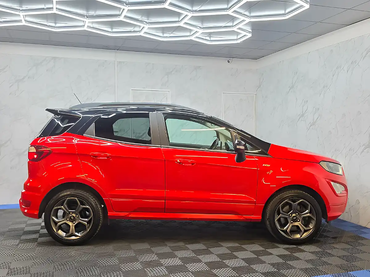 Used 2019 Ford Ecosport ST-Line Red - Interior and Exterior details 8