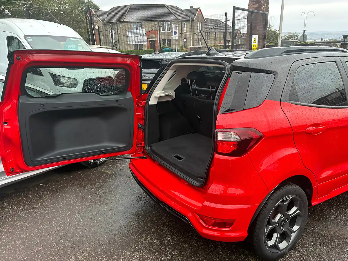 Used 2019 Ford Ecosport ST-Line Red - Interior and Exterior details 12