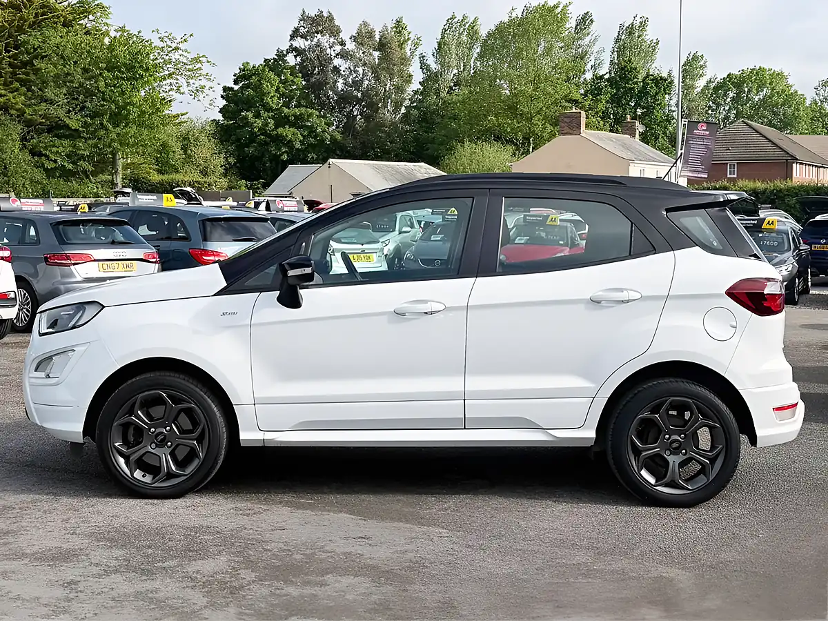 Used 2019 Ford Ecosport ST-Line White - Interior and Exterior details 16