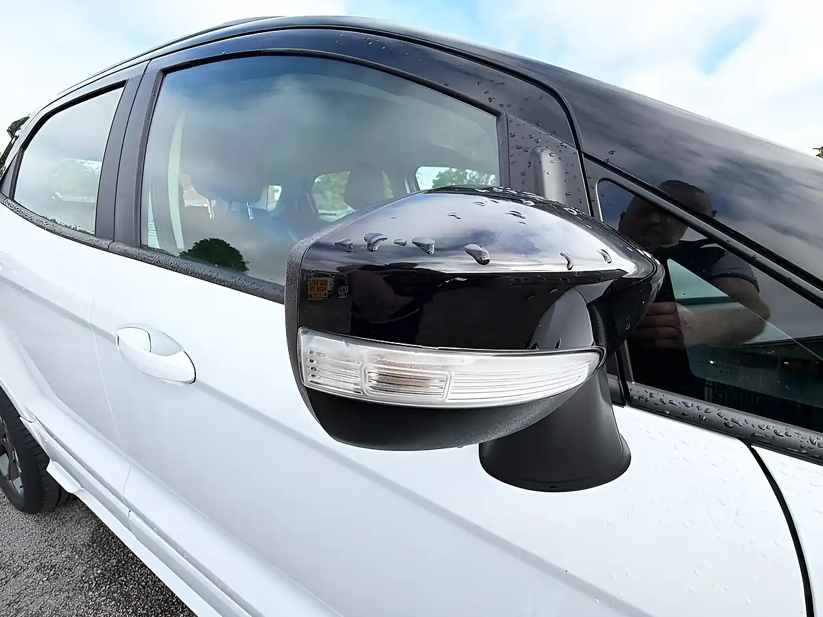 Used 2019 Ford Ecosport ST-Line White - Interior and Exterior details 18