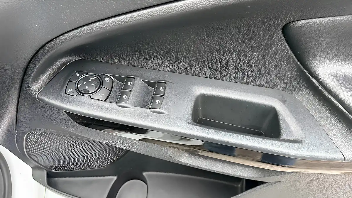 Used 2019 Ford Ecosport ST-Line White - Interior and Exterior details 14