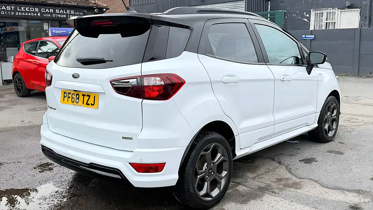 Used 2019 Ford Ecosport ST-Line White - Interior and Exterior details 3