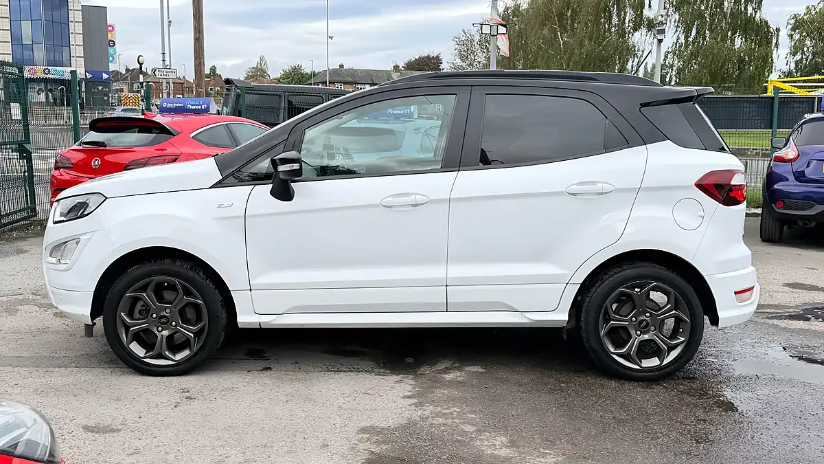 Used 2019 Ford Ecosport ST-Line White - Interior and Exterior details 6