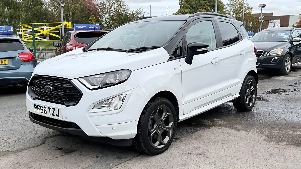 Used 2019 Ford Ecosport ST-Line White - Interior and Exterior details 7