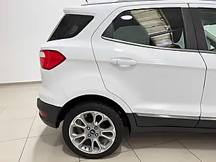 Used 2019 Ford Ecosport Titanium White - Interior and Exterior details 10