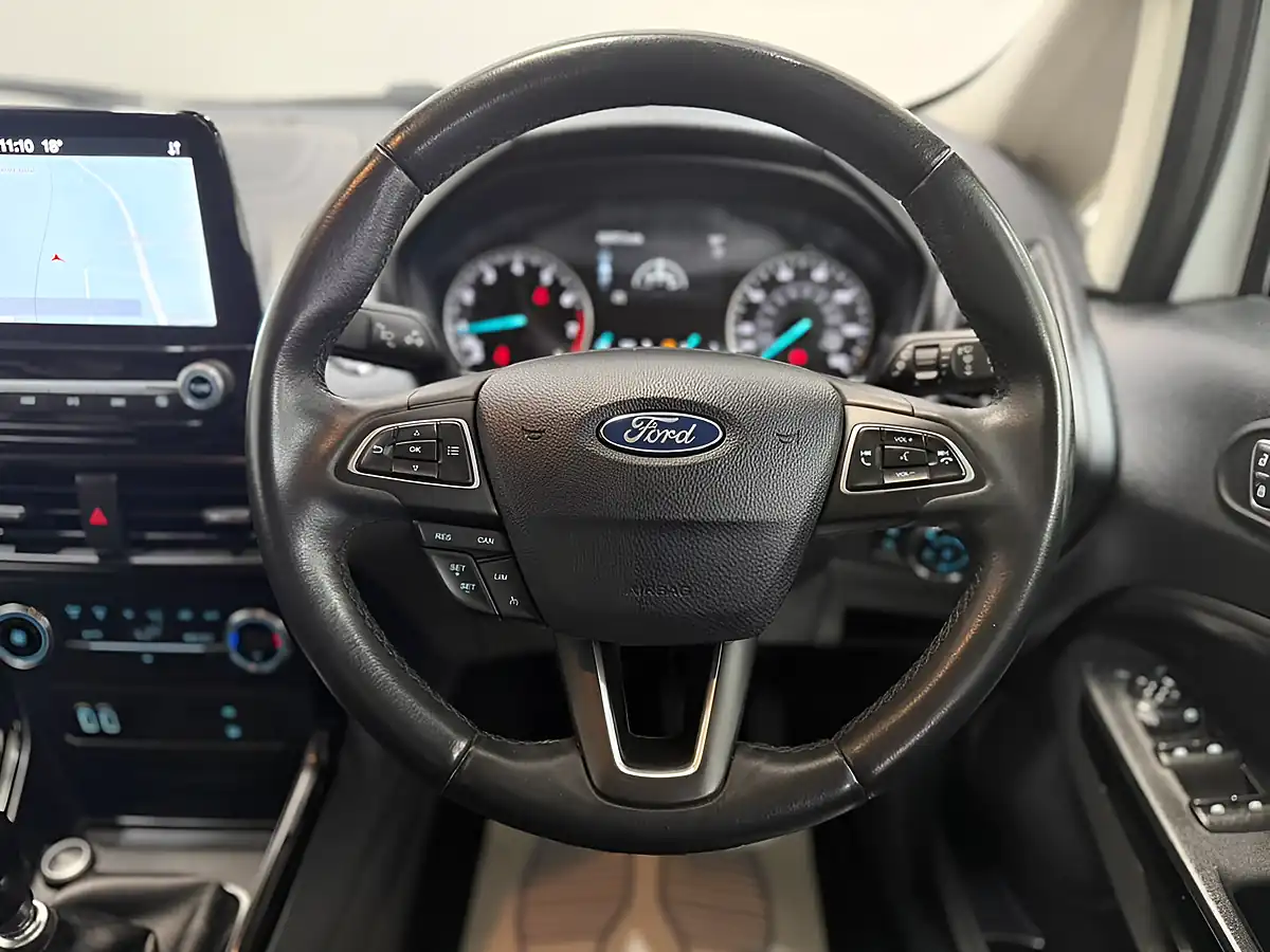 Used 2019 Ford Ecosport Titanium White - Interior and Exterior details 18