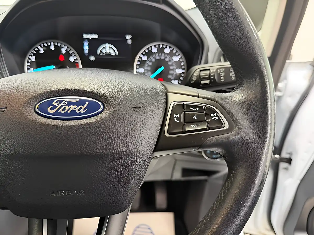 Used 2019 Ford Ecosport Titanium White - Interior and Exterior details 19