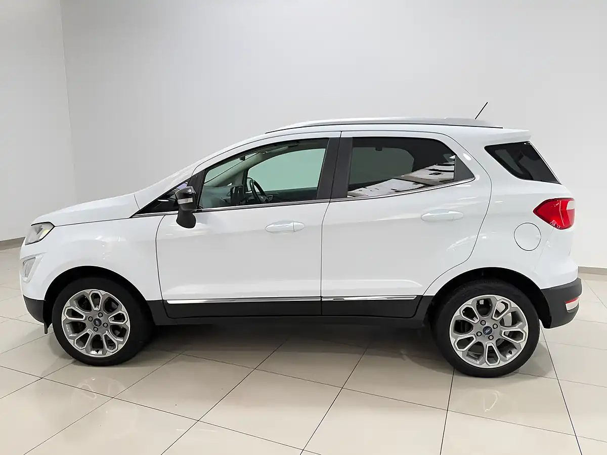 Used 2019 Ford Ecosport Titanium White - Interior and Exterior details 5