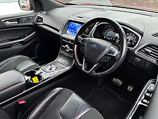 Used 2019 Ford Edge ST-Line Red - Interior and Exterior details 15