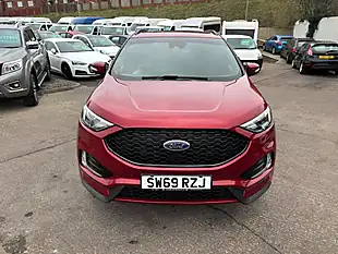 Used 2019 Ford Edge ST-Line Red - Interior and Exterior details 4