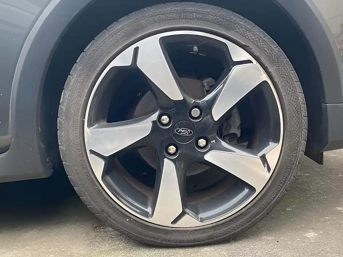 Used 2019 Ford Fiesta Active B and O Play Grey - Interior and Exterior details 10