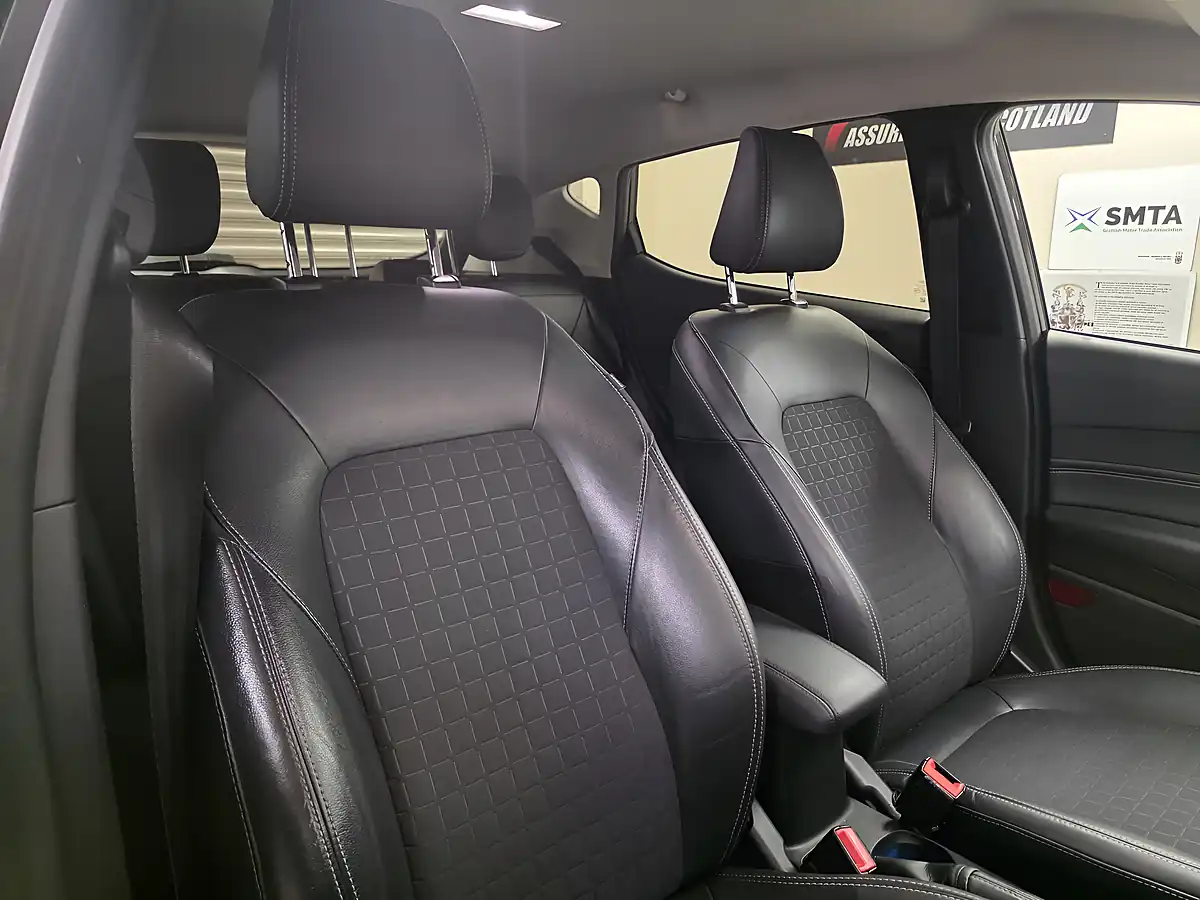 Used 2019 Ford Fiesta Active X Black - Interior and Exterior details 14