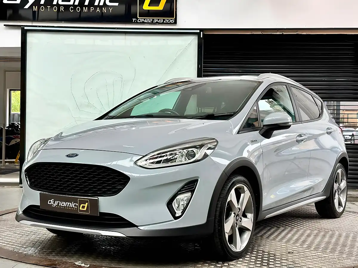 Used 2019 Ford Fiesta Active X Silver - Front View