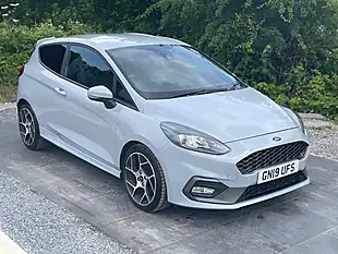 Used 2019 Ford Fiesta ST-2 Silver - Interior and Exterior details 9