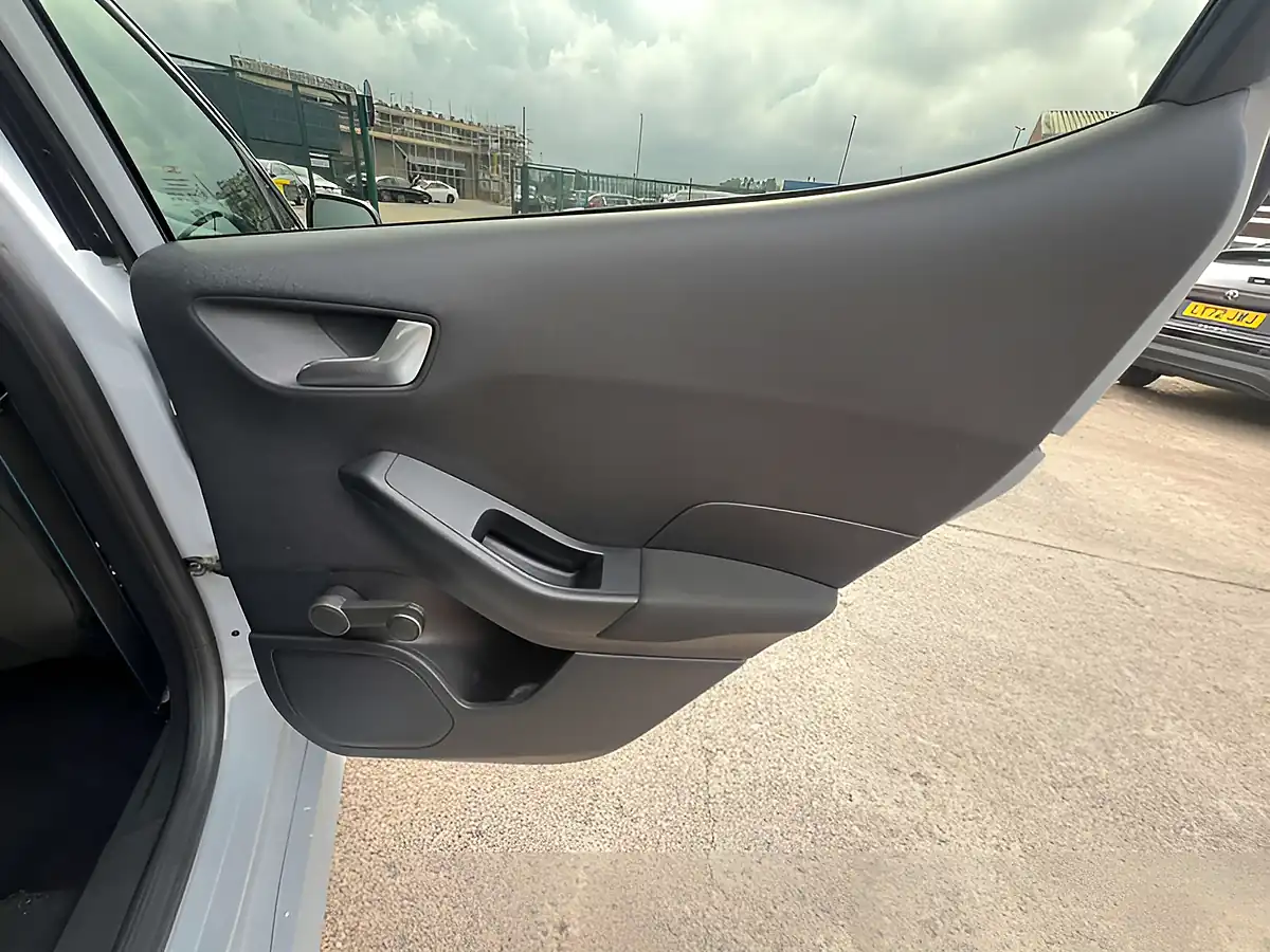 Used 2019 Ford Fiesta ST-2 Sliver Fox - Interior and Exterior details 18