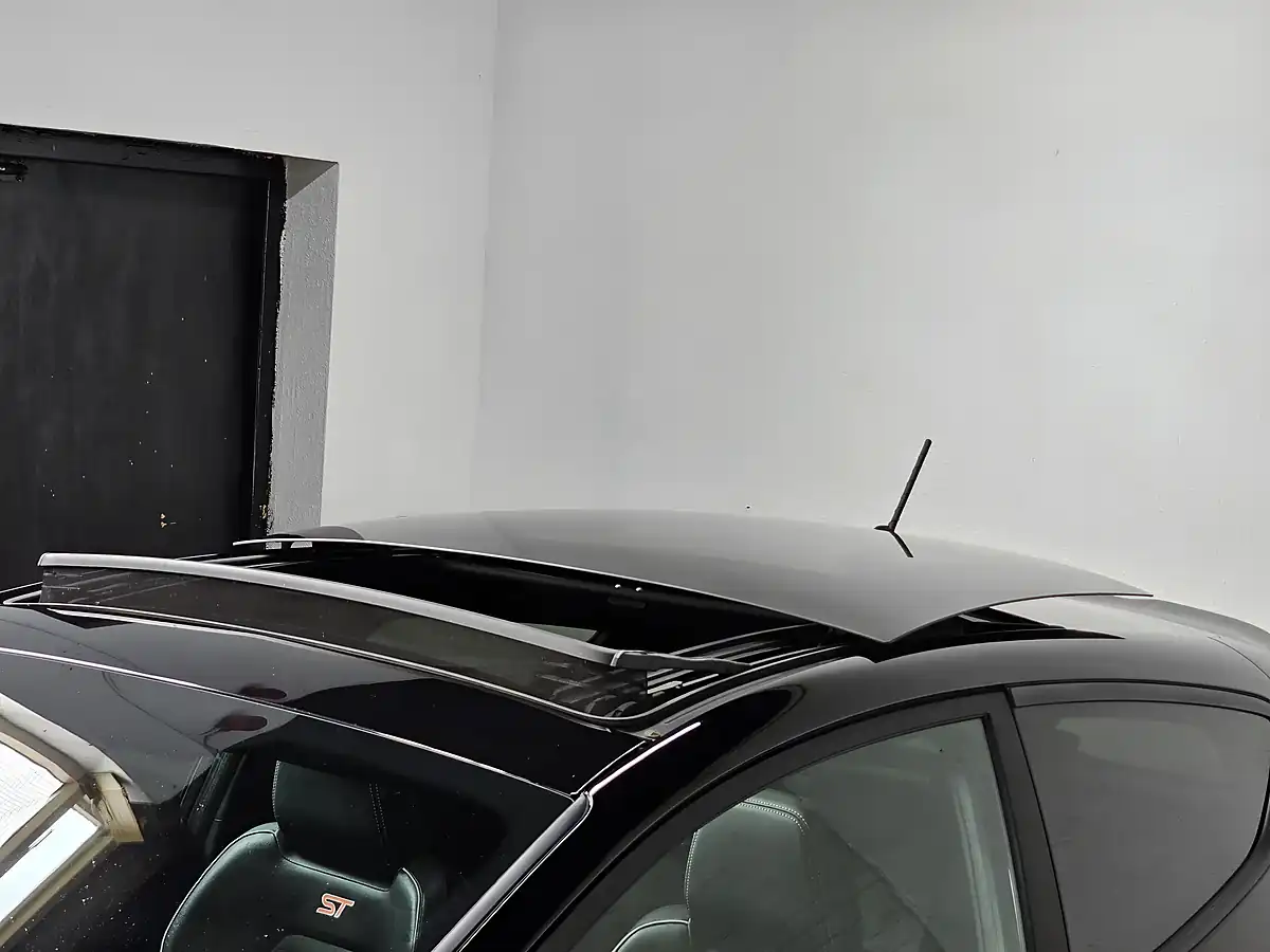 Used 2019 Ford Fiesta ST-3 Agate Black - Interior and Exterior details 15