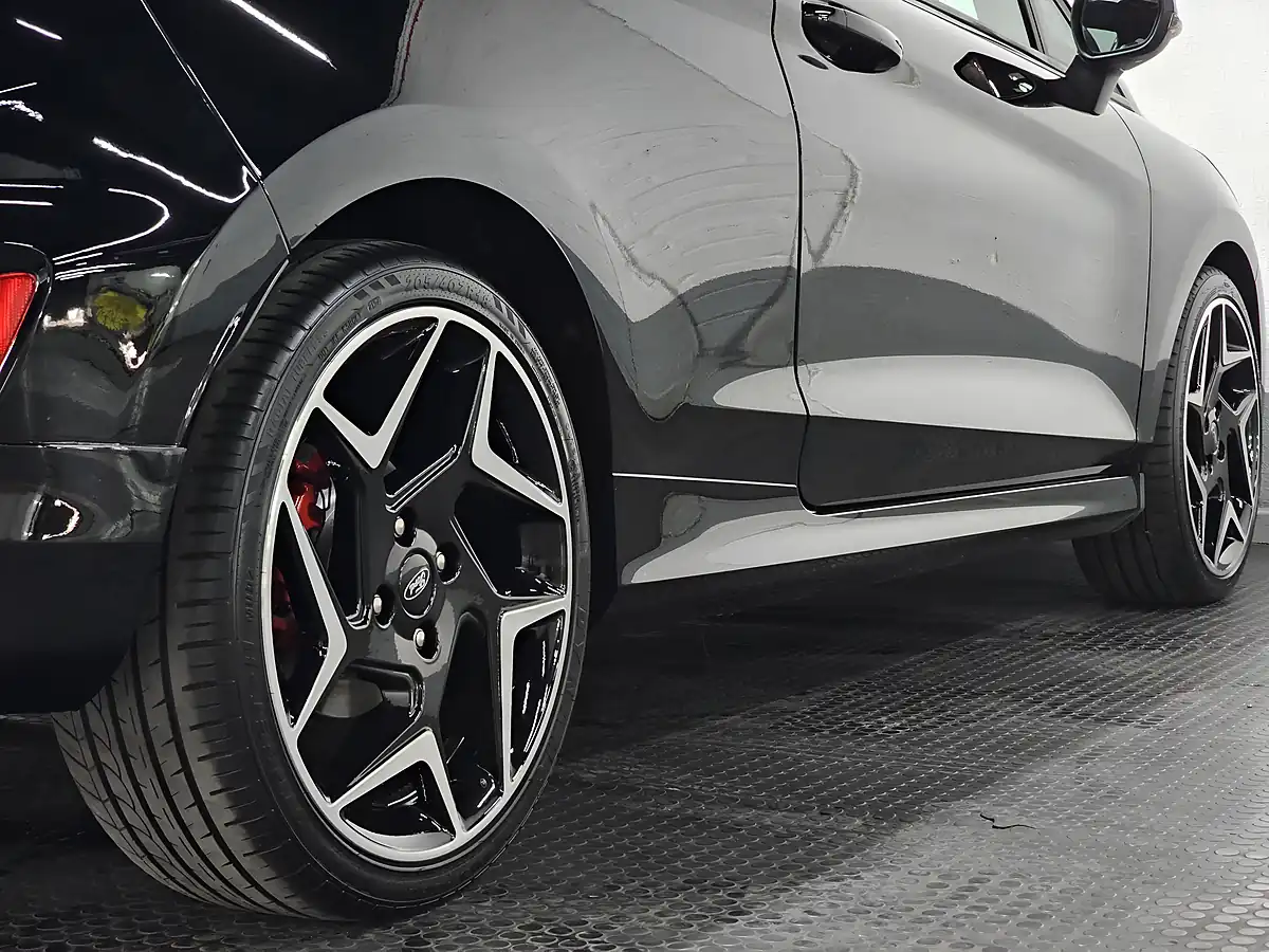 Used 2019 Ford Fiesta ST-3 Agate Black - Interior and Exterior details 18