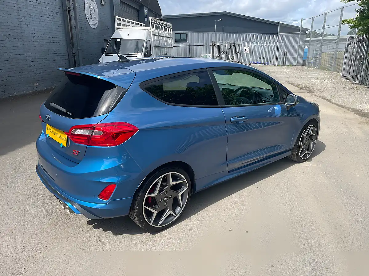 Used 2019 Ford Fiesta ST-3 Blue - Interior and Exterior details 4