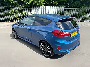 Used 2019 Ford Fiesta ST-3 Blue - Interior and Exterior details 6