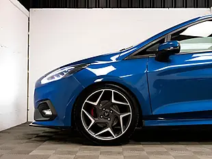 Used 2019 Ford Fiesta ST-3 Blue - Interior and Exterior details 14