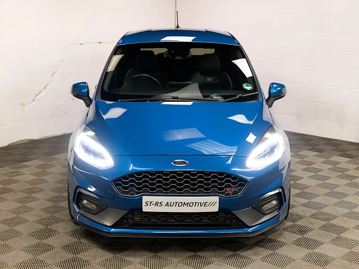 Used 2019 Ford Fiesta ST-3 Blue - Interior and Exterior details 2