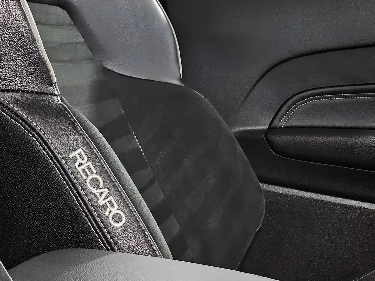Used 2019 Ford Fiesta ST-3 Performance Blue - Interior and Exterior details 15